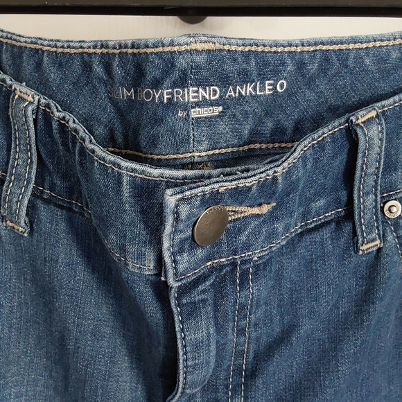 CHICOS Boyfriend Jeans - Picture 2 of 3